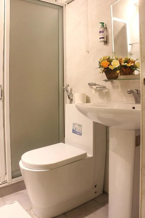 Sizzle Sports Club Hostel Kandy
