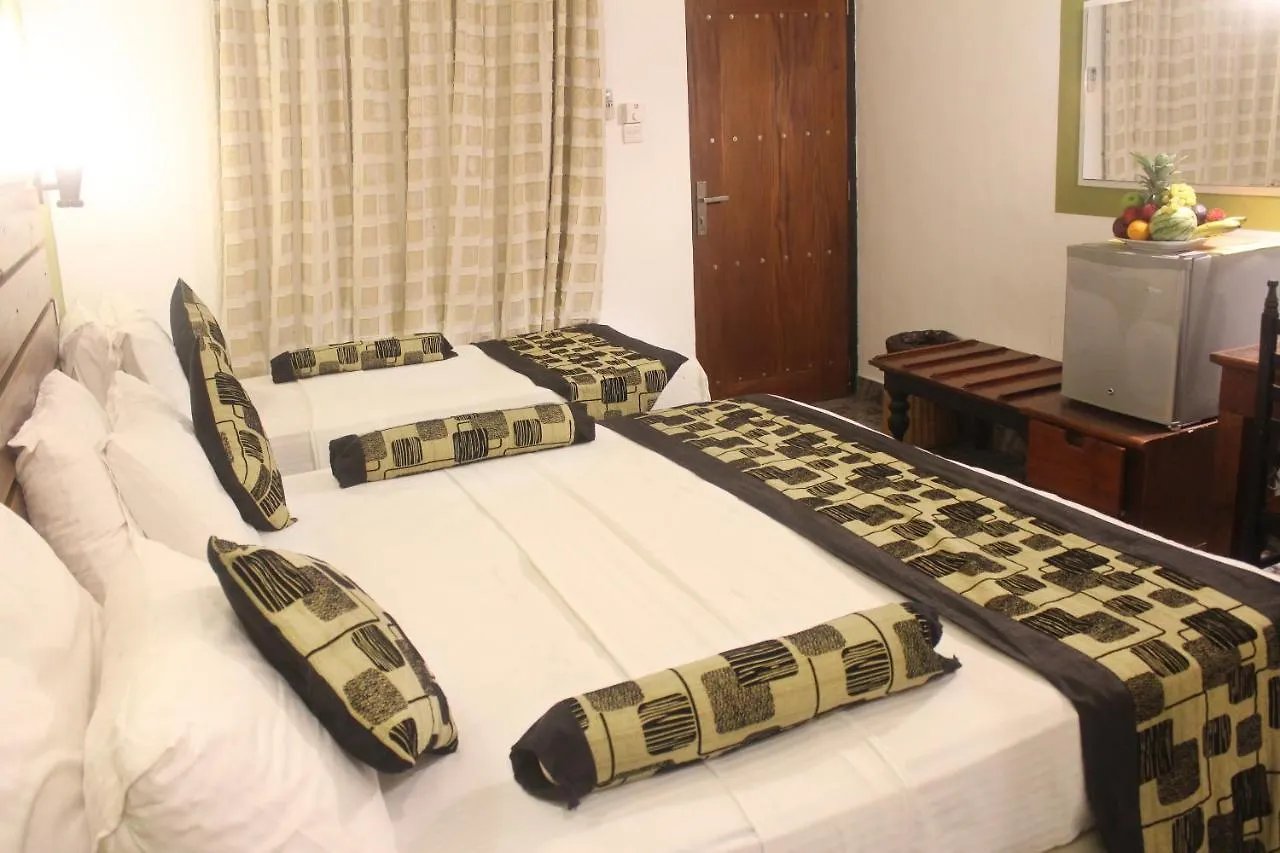 Sizzle Sports Club Hostel Kandy