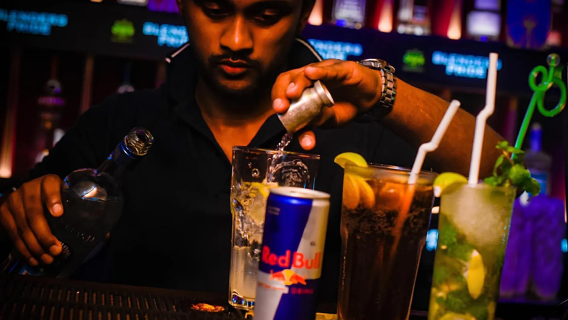 Sizzle Sports Club Hostel Kandy