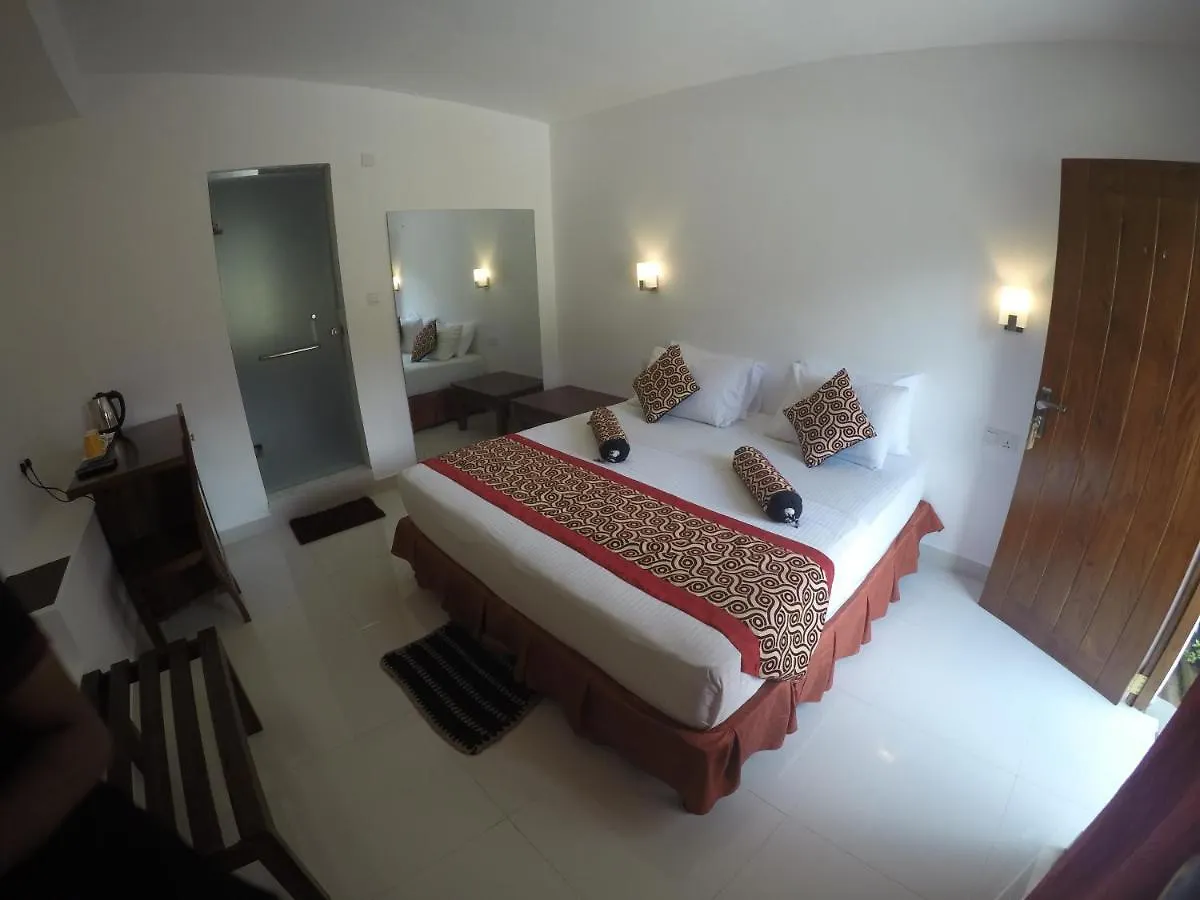 Sizzle Sports Club Hostel Kandy 0*,